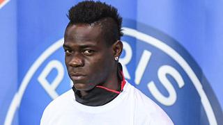 Balotelli al natural: se ríe del PSG con peculiares mensajes en Instagram [VIDEO]