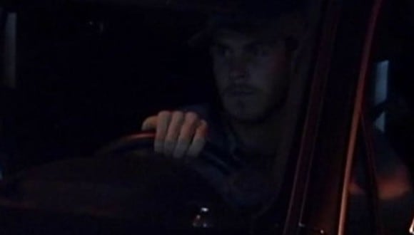 Captura de Bale mientras se retiraba sigilosamente del Santiago Bernabéu. (Captura)