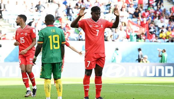 Embolo marcó el 1-0 a favor de Suiza vs. Camerún. (Agencias)