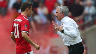 La crítica más destructiva: Mourinho 'habló feo' de sus jugadores en Manchester United