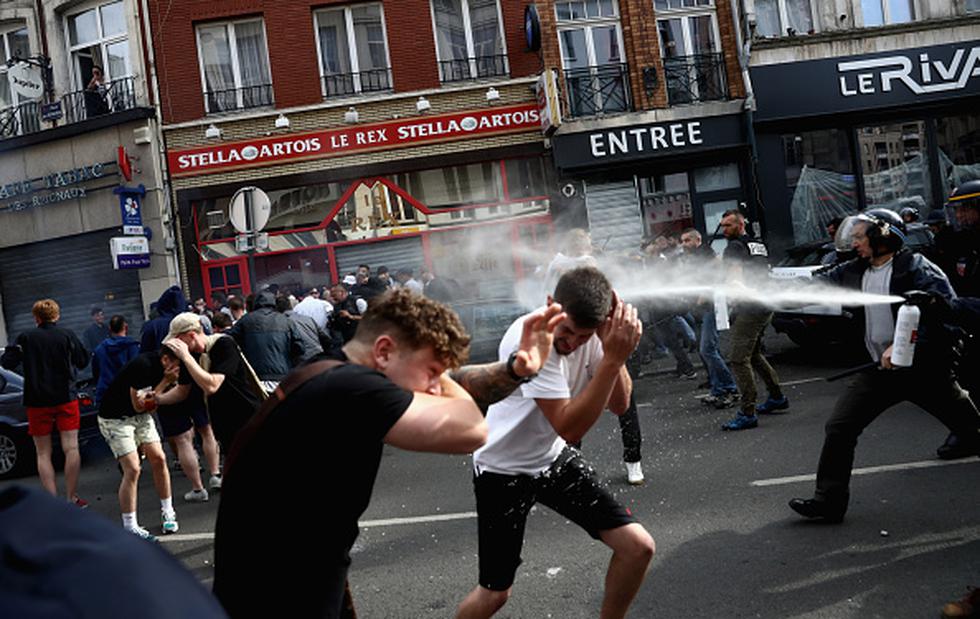 Los 'Holligans' y ultras de otros países volvieron a protagonizar enfrentamientos en Francia. (Getty Images)