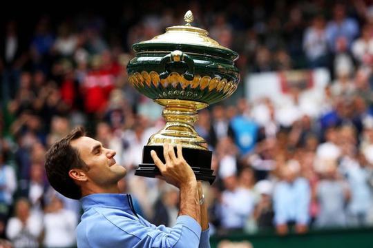 Roger Federer es, junto a Novak Djokovic, uno de los dos jugadores que ha logrado ganar tres Grand Slams el mismo año en tres años diferentes: 2004, 2006 y 2007. | Crédito: @rogerfederer / Instagram