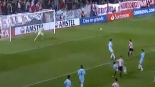 Inatajable para el arquero: Apaolaza anotó golazo para Estudiantes La Plata contra Gremio [VIDEO]