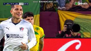 ¡El palo le dijo que no! Paolo Guerrero casi anota el 1-0 de Liga vs. Defensa
