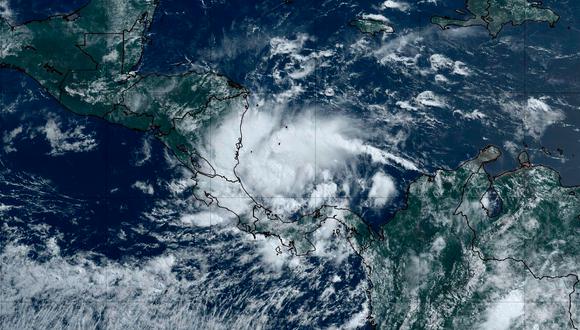 El Huracán Bonnie viene afectando el sur de México y llegará a varios estados en el país. (Foto: Twitter)