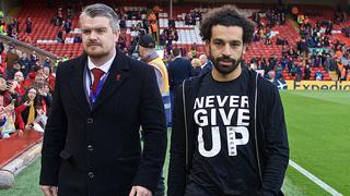 La frase en la camiseta de Mohamed Salah que 'encendió' las tribunas en Anfield