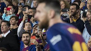 Lionel Messi y la historia detrás de su doble: la reacción de todo el público en Barcelona