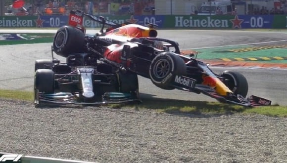 Max Verstappen culpa a Lewis Hamilton por el accidente. (Foto: Fórmula 1)