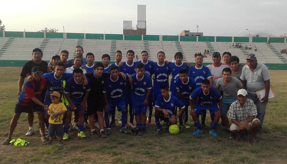 Marinero Robles, campeón de la Liga de Ancón. (Facebook)