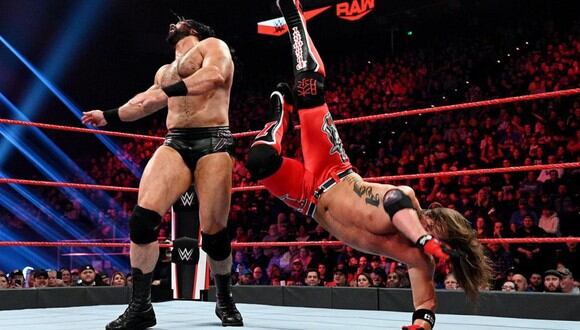 Drew McIntyre y AJ Styles han chocado en una triple amenaza. El tercer luchador fue Randy Orton. (Foto: WWE)