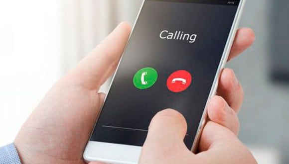Para silenciar una llamada solo tienes que colocar tu teléfono bocabajo sobre una superficie plana. (Foto: Pixabay)