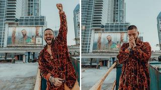 Maluma: La curiosa reacción del cantante al ver su disco ‘7 días en Jamaica’ en una valla publicitaria | VIDEO