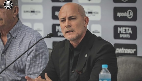 Miguel Cardona, presidente de Olimpia, habló del partido contra César Vallejo por la Libertadores. (Foto: Olimpia)