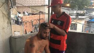 Adriano: de ganar 80 mil euros semanales a vivir en una favela en Río