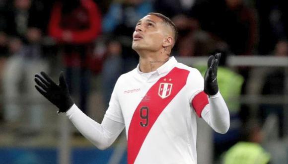 Paolo Guerrero espera que el Perú vs. Ecuador sea con hinchas. (Foto: Agencias)