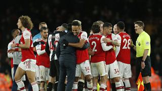 Pusieron condición: jugadores de Arsenal aceptan rebaja de sueldo, pero acuerdan premio por clasificar a la Champions