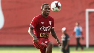 Oblitas sobre Farfán: "Su jerarquía será importante en la Selección Peruana"