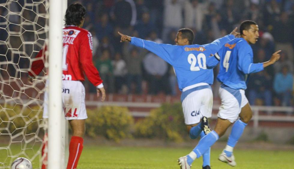 Descentralizado 2005: Carlos Zegarra anotó el gol del título para Sporting Cristal. (USI)