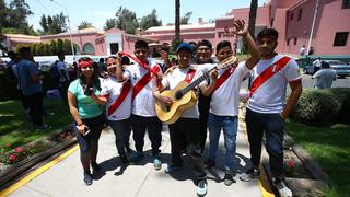 Perú vs. Costa Rica: así esperó la hinchada de Arequipa a la 'Bicolor' [FOTOS]