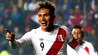 Ponte la Blanquirroja: Guerrero invitó a jugar por la Selección a futbolista de ascendencia peruana