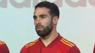 “No merece la pena responderte”: Carvajal protagonizó tenso momento por pregunta en relación a Bale y Real Madrid [VIDEO]
