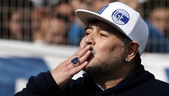 Diego Maradona falleció en noviembre del 2020 tras una operación al cráneo por un tumor cerebral. (Foto: AFP)