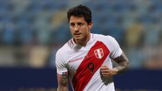 No fue de Gianluca Lapadula: árbitro del Perú vs. Paraguay dio el 1-1 como autogol de Gustavo Gómez