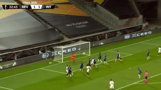 ¡Inatajable! De Jong marcó golazo de cabeza ante Handanovic para el 2-1 de Sevilla vs. Inter por Europa League [VIDEO]