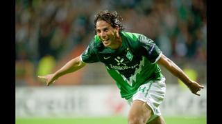 Claudio Pizarro: Werder Bremen lo incluyó en galería por aniversario (FOTOS)
