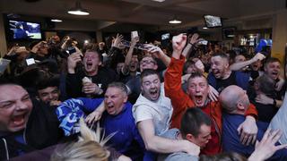Leicester y el eufórico festejo de sus hinchas tras ganar la Premier League