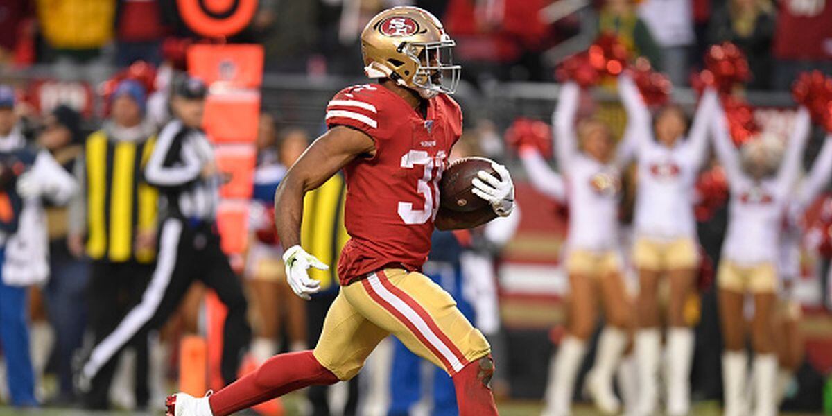 Raheem Mostert fue una pieza clave en la victoria de los 49ers. (Foto: Getty Images)