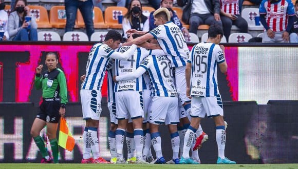 Victoria de los tuzos: Pachuca derrotó 2-1 a Chivas en la Jornada 2 de la Liga MX . (Foto: Imago 7)