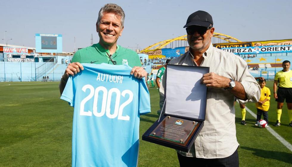 Sporting Cristal le rindió homenaje a Paulo Autouri. (Lino Chipana)