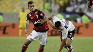 De mal en peor: Trauco agrava su situación en Flamengo con decisión de su nuevo entrenador