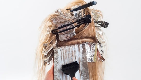 El blooper viral de una mujer que se puso una bolsa en la cabeza tras teñirse el cabello. (Foto: Referencial / Pixabay)