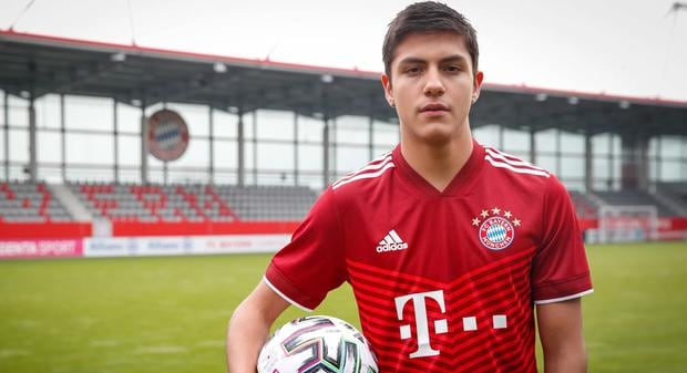 Matteo Perez Vinlöf, de padre peruano, ya entrenó con el primer equipo del Bayern Munich. (Foto: Difusión)