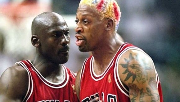Dennis Rodman compartió vestuario con Michael Jordan en Chicago Bulls. (Foto: AFP)