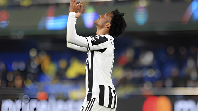 Juan Cuadrado se luce en la cancha y anota gol para Juventus contra Torino por la Serie A