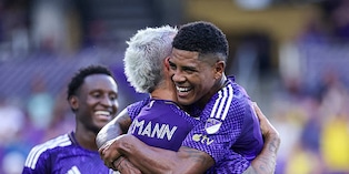 Wilder Cartagena con Antoine Griezmann en Orlando City. (Foto: Getty Images)