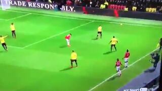 ¡Qué hiciste, Pogba! El francés generó risas luego de sacar terrible lateral ante Watford