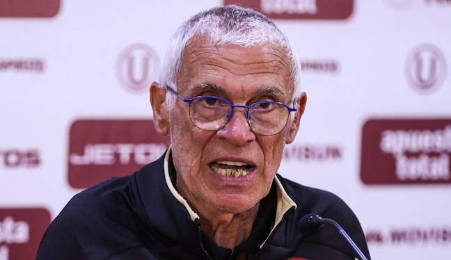 Héctor Cúper todavía no tiene asegurada su permanencia en Universitario. (Foto: Universitario)