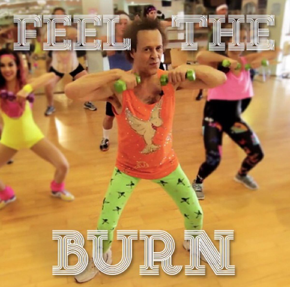 Aquí mostrándonos su energía y entusiasmo al momento de realizar ejercicios (Foto: Richard Simmons / Instagram)