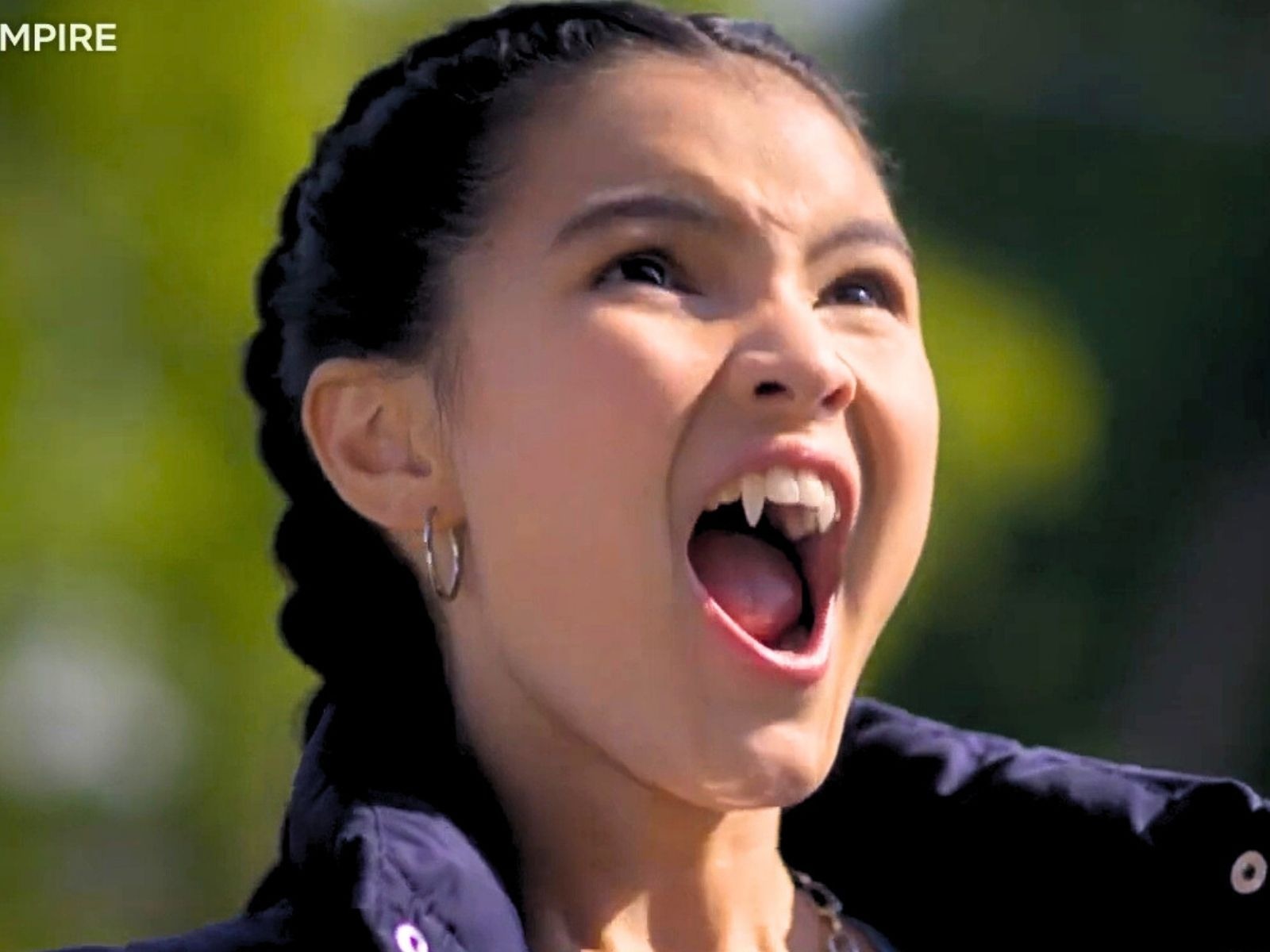 Kaileen Angelic Chang interpreta a Carmie, la protagonista de la serie ”I Woke Up a Vampire” (Foto: The Family Channel)