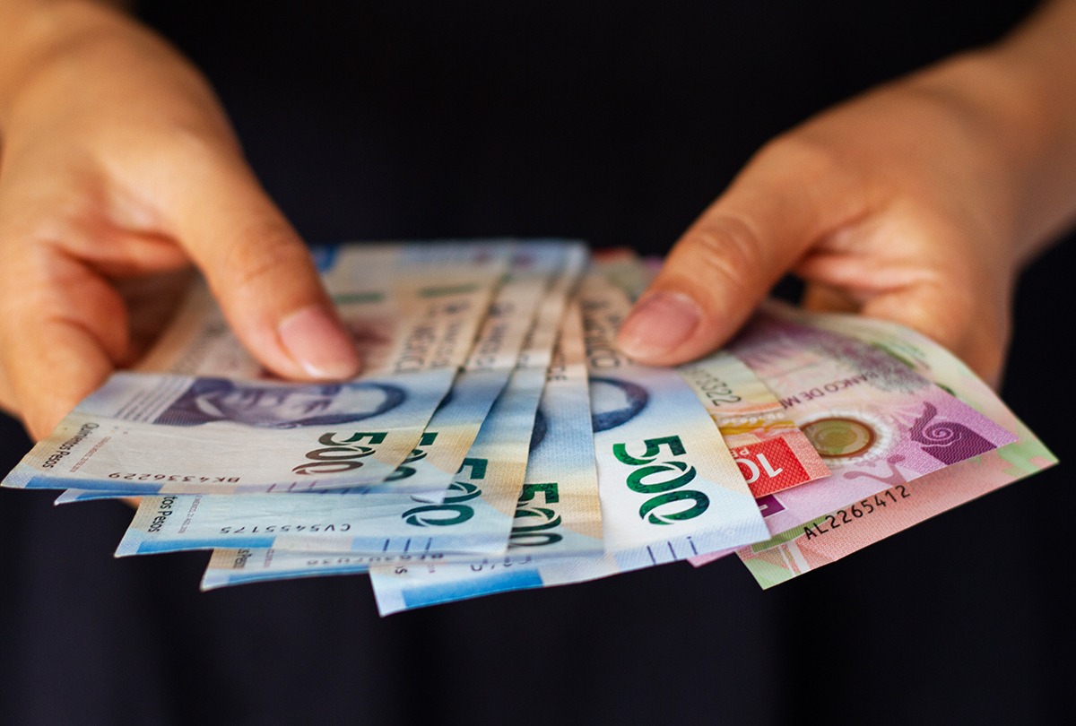 Conoce todo sobre la pensión bienestar que entregarán en México. (Foto: Freepik)