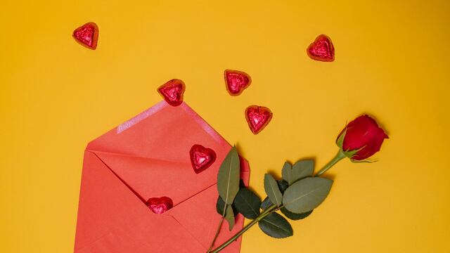 San Valentín 2023: frases y dedicatorias bonitas para enviar el 14 de febrero 