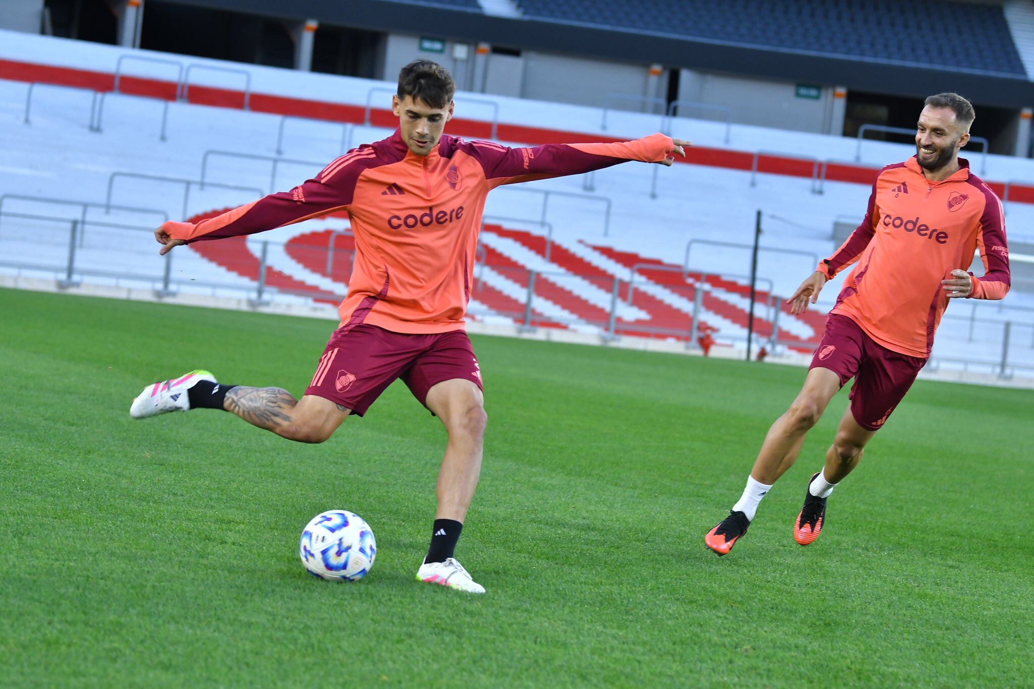 River Plate llega de empatar sin goles en la Copa Libertadores frente a Barcelona SC.
