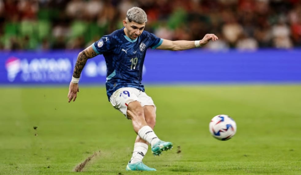 Paraguay espera un gran partido de Junio Enciso. (Foto: Getty Images)