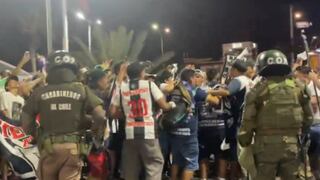 ¡Con toda la fe! Banderazo de hinchas de Alianza Lima en Chile previo a partido con Deportes Iquique