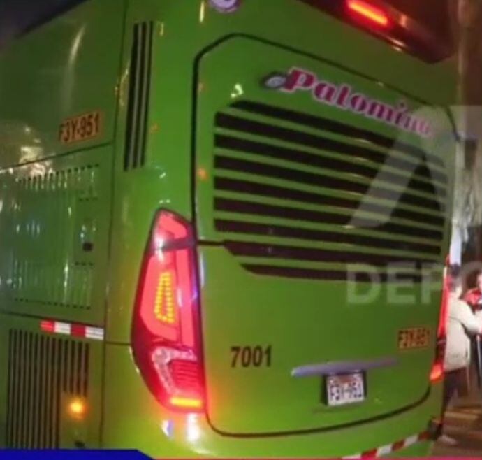 El bus de la empresa Palomino trasladó a Gareca al hotel de Chile.