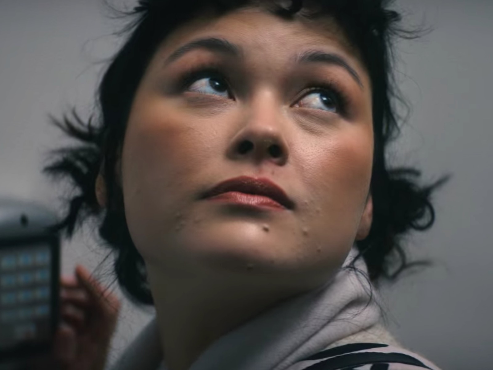 En el cortometraje “Flashback”, Jess es interpretada por Jemma Moore (Foto: Netflix)